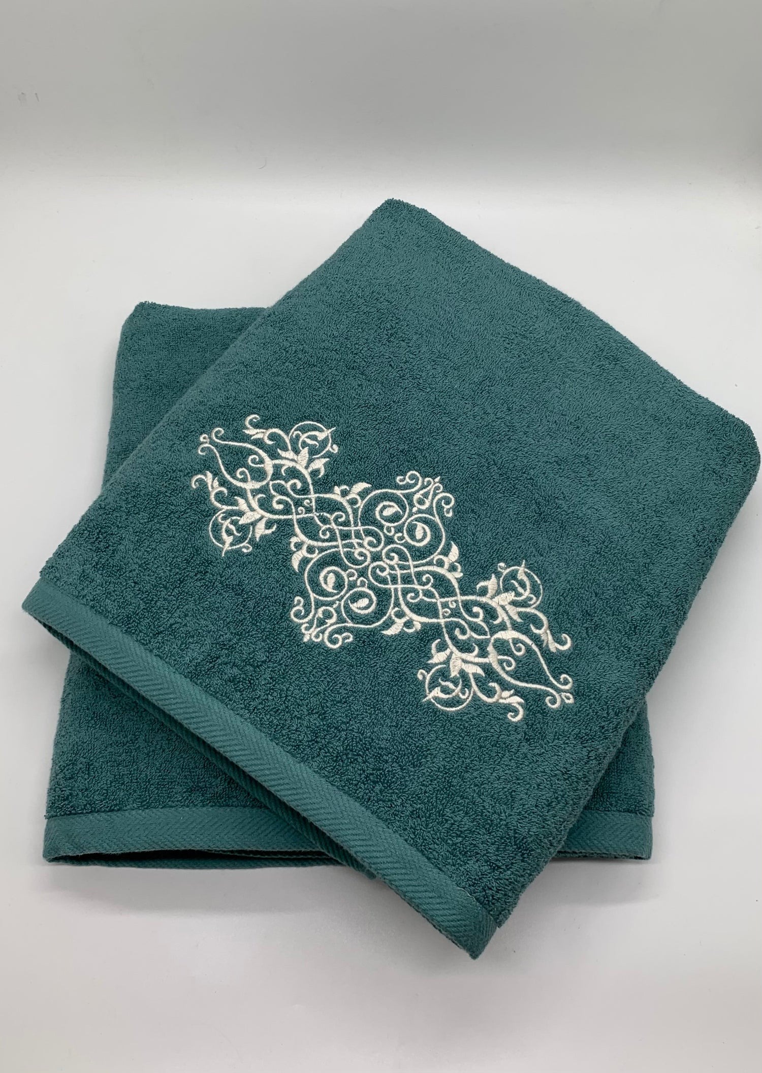 Single Embroidered Bath Sheets