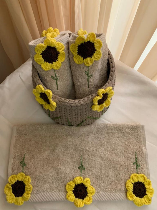 Sunflower Guest Towels Basket Set