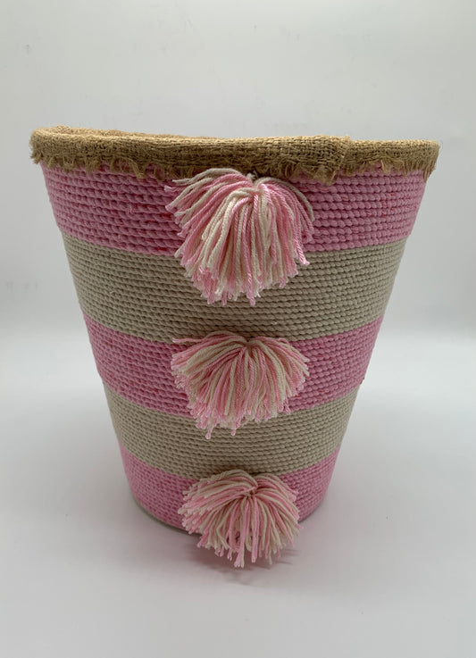 Thread Pom-Pom Trash Bin