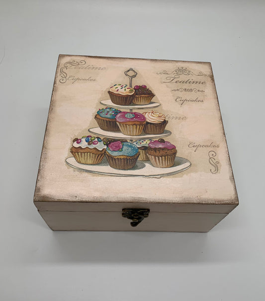 Cupcakes Tea Box